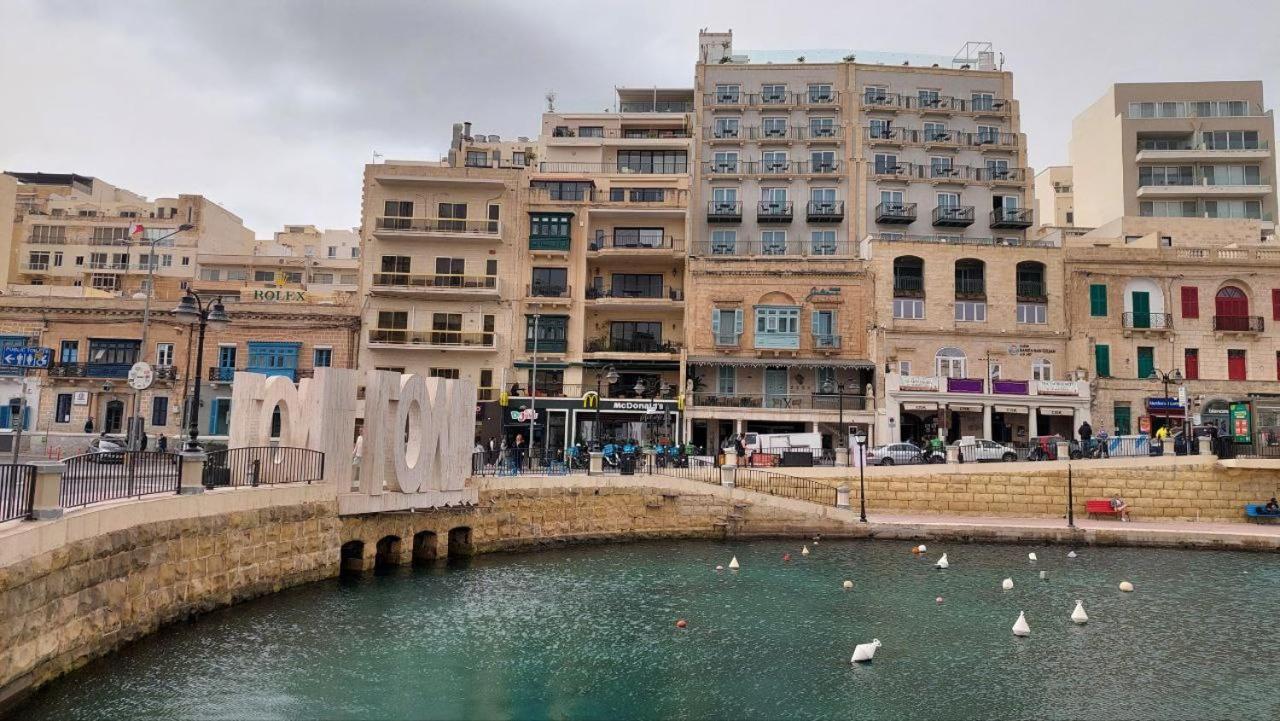Malta Crown Guesthouse Saint Julian's Exterior photo